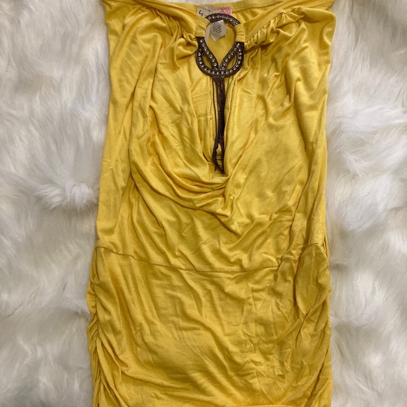 Yellow Dress - Picture 1 of 1